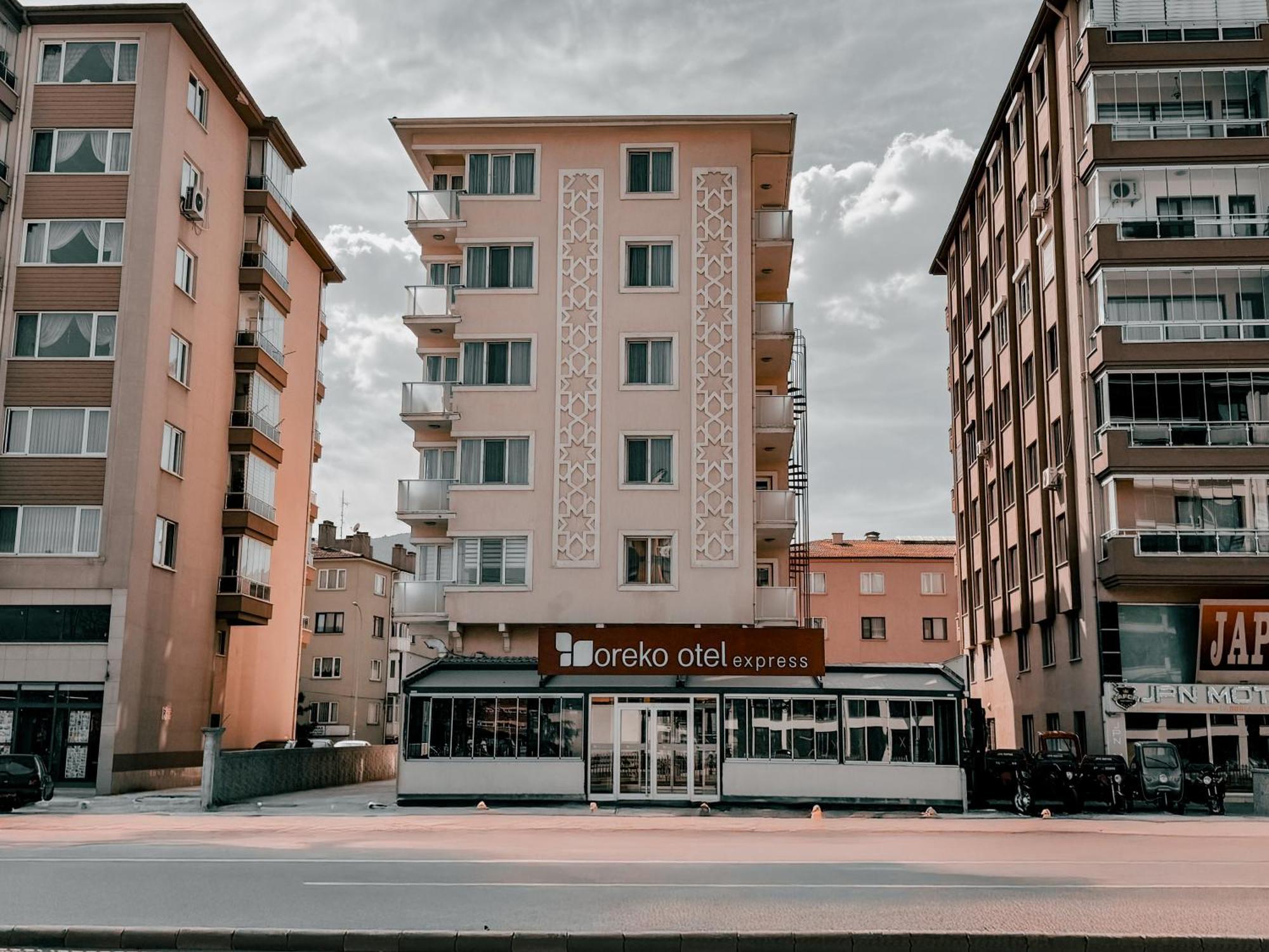 Oreko Express Афион Екстериор снимка