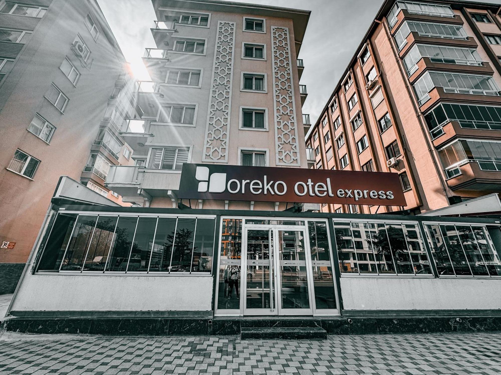 Oreko Express Афион Екстериор снимка